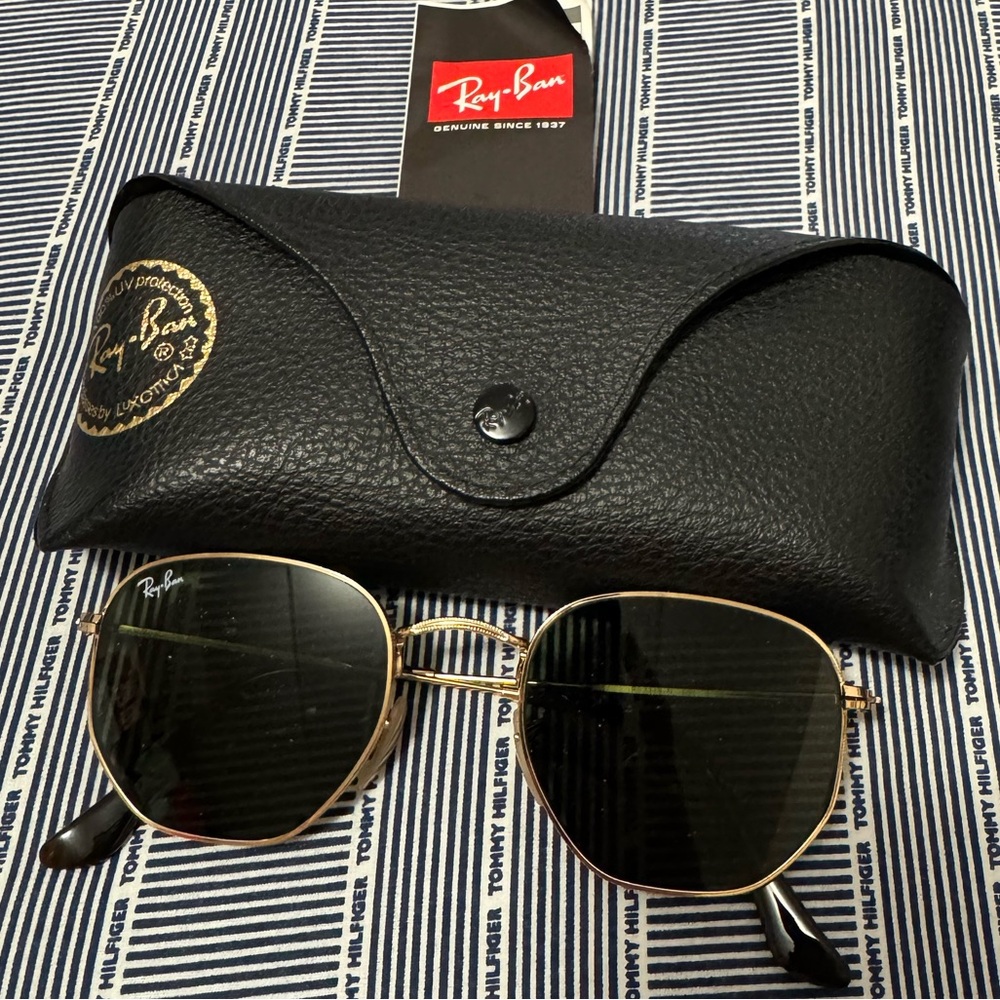 Ray-Ban Gold Frame Sunglasses with Black Case